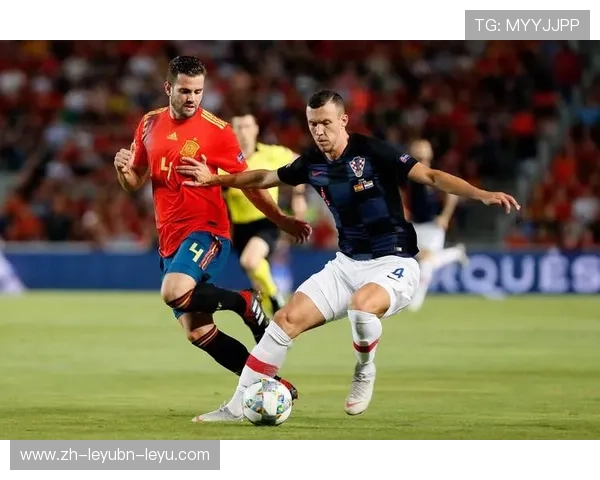 足球比赛中的小范围对抗与技术突破